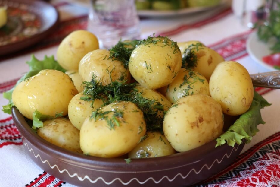 Bulvių nauda: kokios spalvos bulvės turi daugiausia antioksidantų ir ar tikrai jų reikėtų vengi lieknėjantiems?