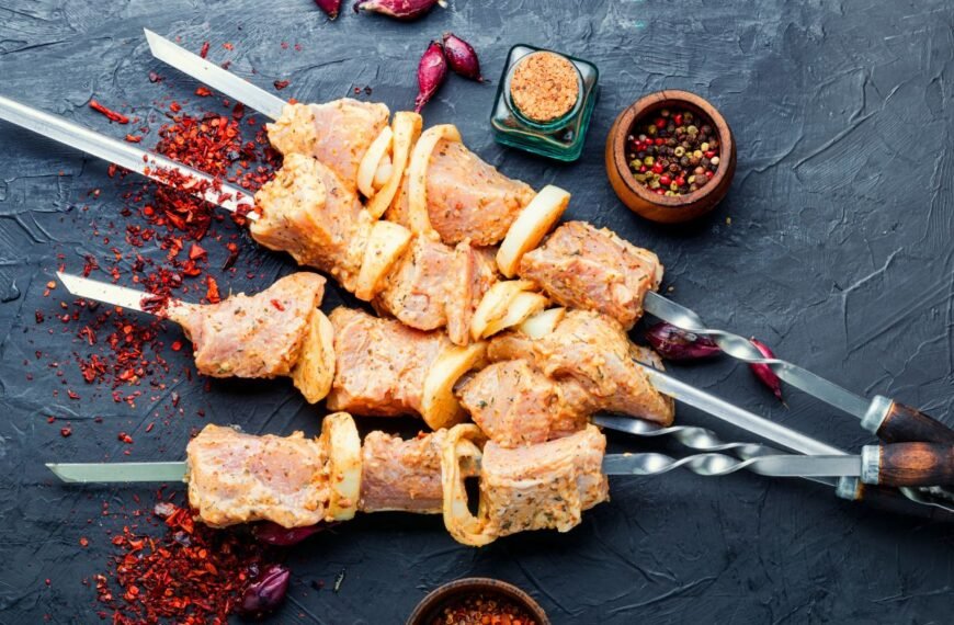 Šašlykų marinatas: vertingi patarimai ir 4 gardūs marinatų receptai