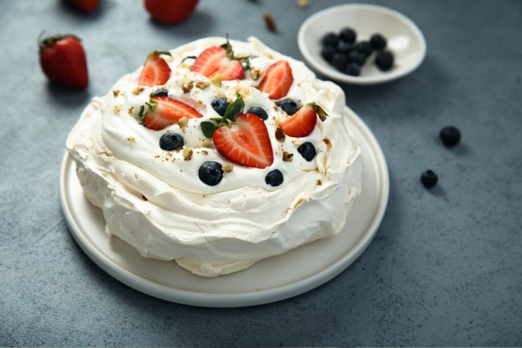 Pavlova 1 | Derlingas.lt Pavlova: naudingi patarimai ir receptas