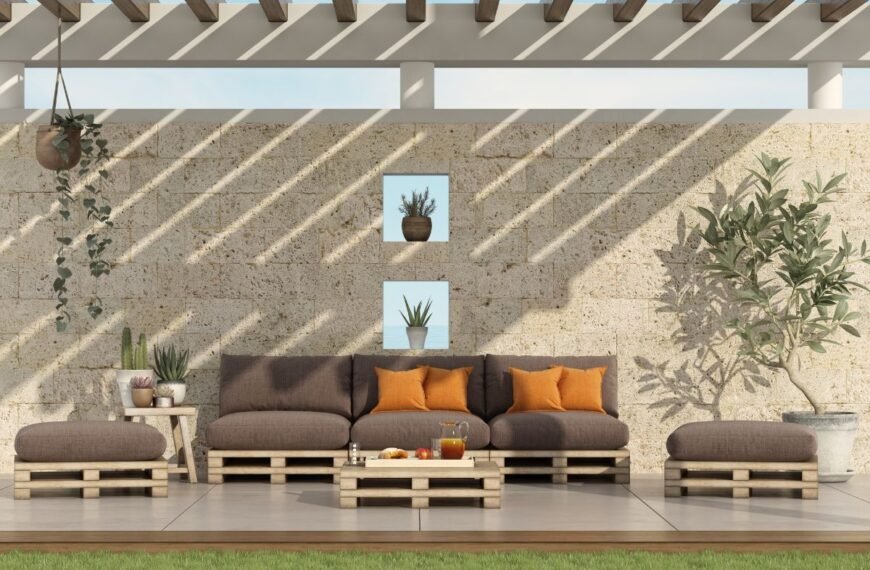 Baldai iš palečių: kaip sukurti stilingą interjerą beveik už dyką?