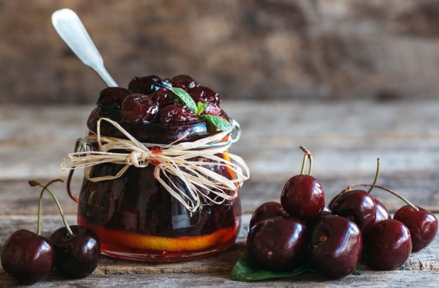Trešnių uogienė: nuo sodo iki stalo. Vasaros dovana žiemai!