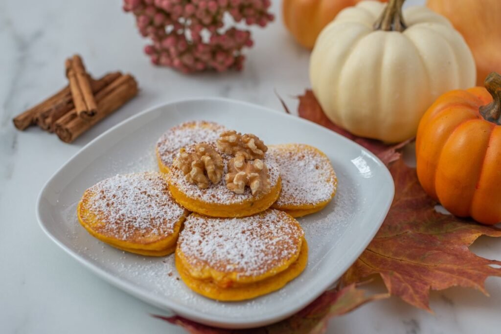 Purūs moliūgų blynai su cukraus pudra