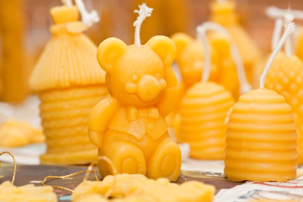 Natūralios dovanos: Bičių vaško žvakės 