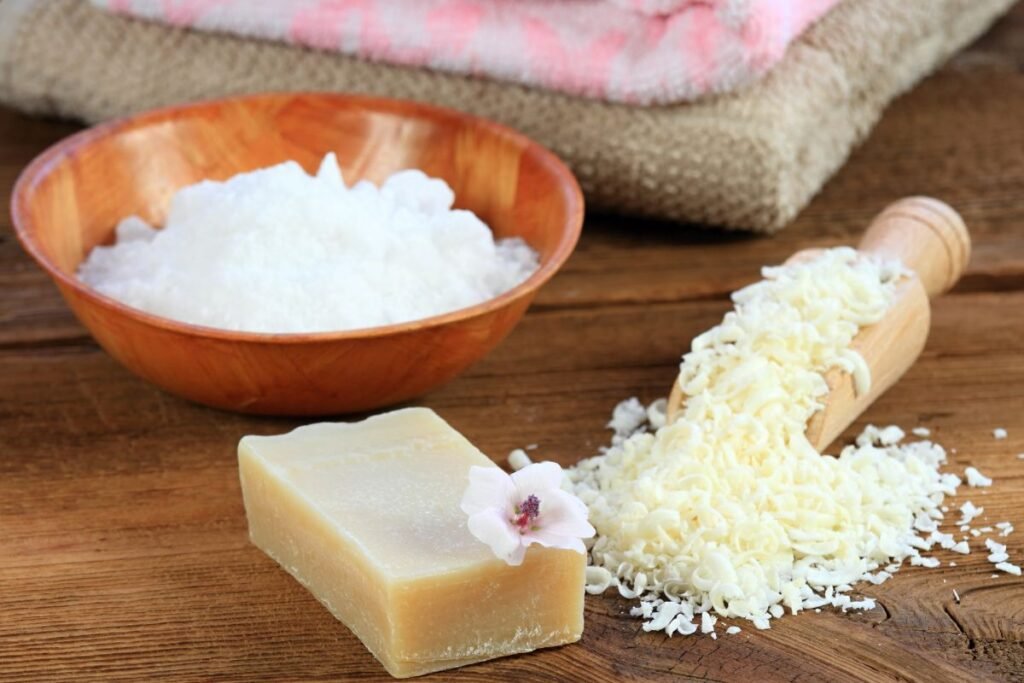 Ūkinis muilas 5 | Derlingas.lt Kaip pačiam pasiruošti skystą ūkinį muilą