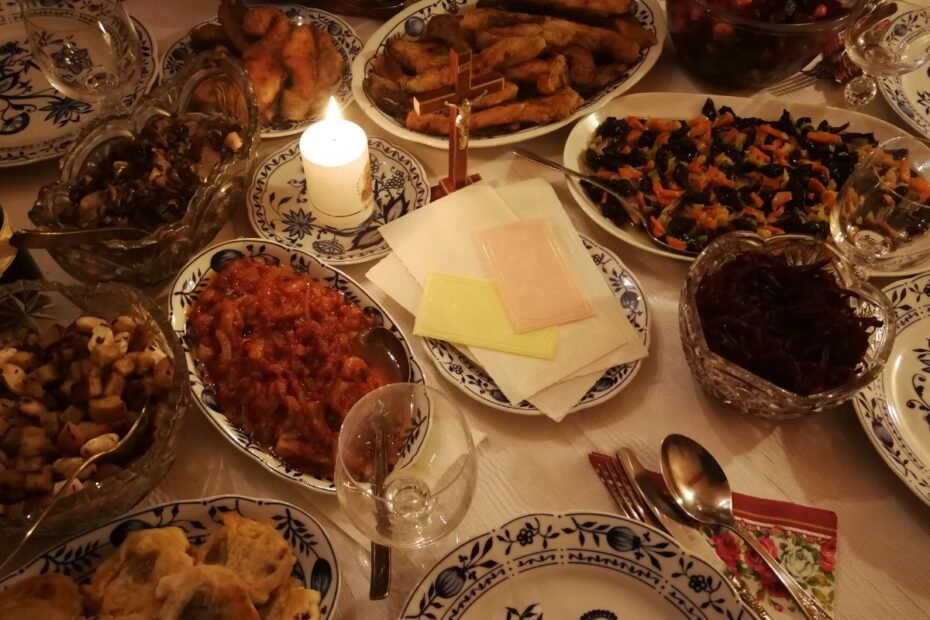 12 Kūčių patiekalų gausiam stalui. Kaip paruošti tradicinį Kūčių meniu ir sutilpti į 30 Eur?
