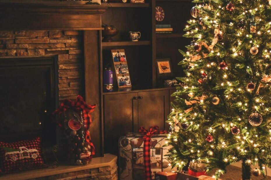 Kalėdinės girliandos: ar saugu palikti šviečiančias per naktį?