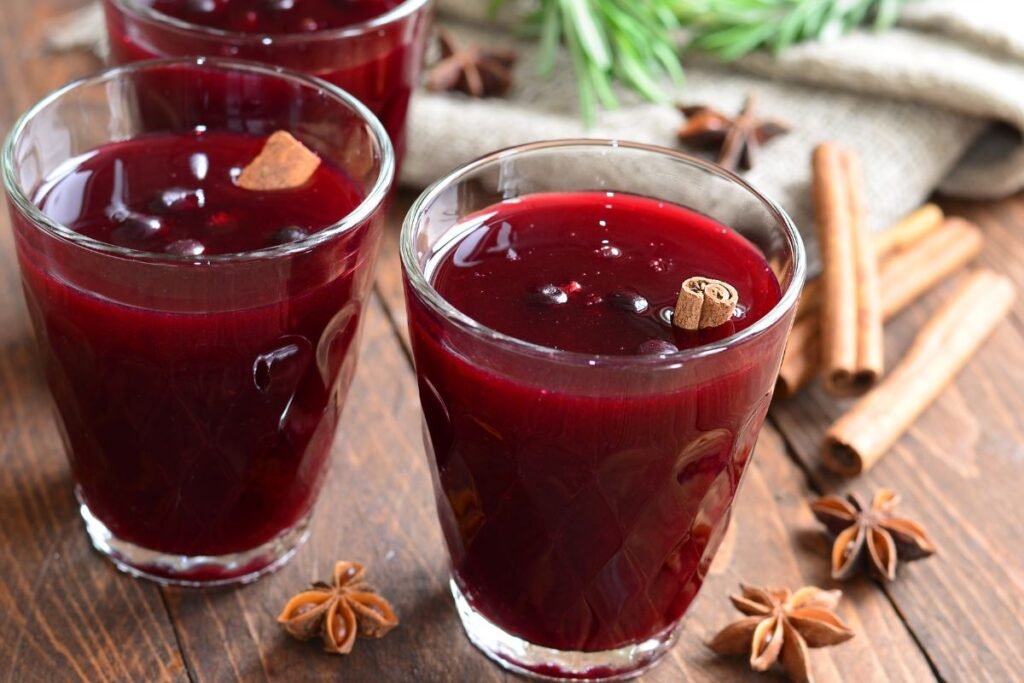 Šaldytos uogos desertams