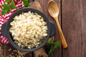 Bulguro košė – senojo grūdo naujas spindesys. Nauda ir greiti receptai