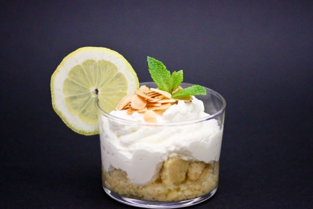 Pagrindinė žvaigždė – citrinų kremas (Lemon Curd)