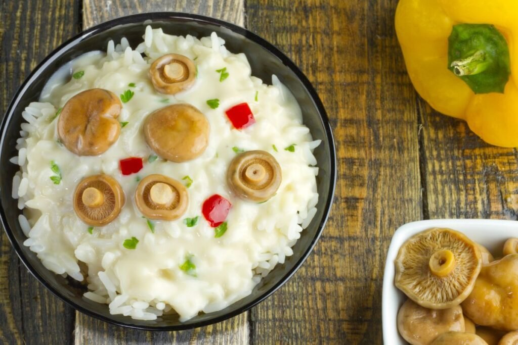 Kreminis risotto su rudmėsėmis